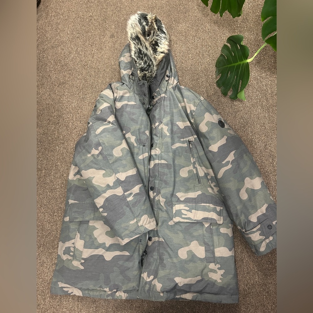 Michael Kors Kids Camouflage Puffer Jacket with Faux Fur Hood (wore once)